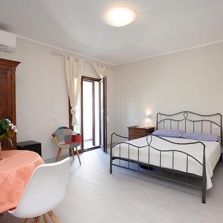 Lu Lioni Rooms San Teodoro  Exterior photo