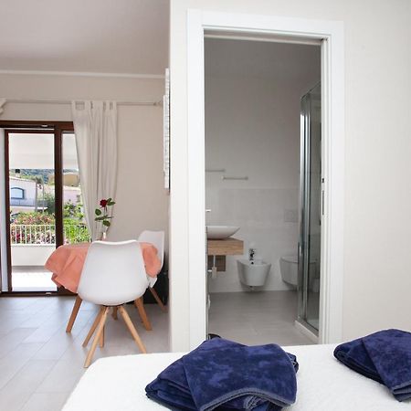 Lu Lioni Rooms San Teodoro  Exterior photo